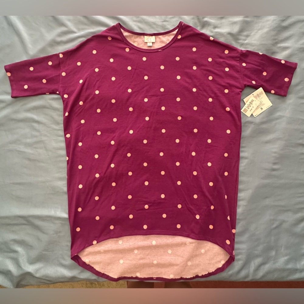 💜 LuLaRoe Irma Top - Size Small, Burgundy with Polka Dots